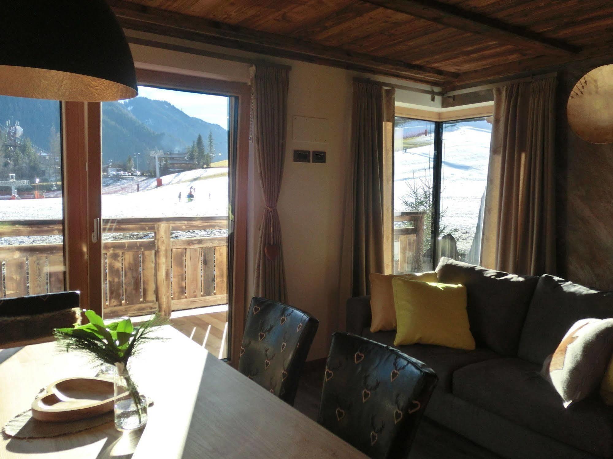 Chalet Stefan - Apartments La Villa  Dış mekan fotoğraf